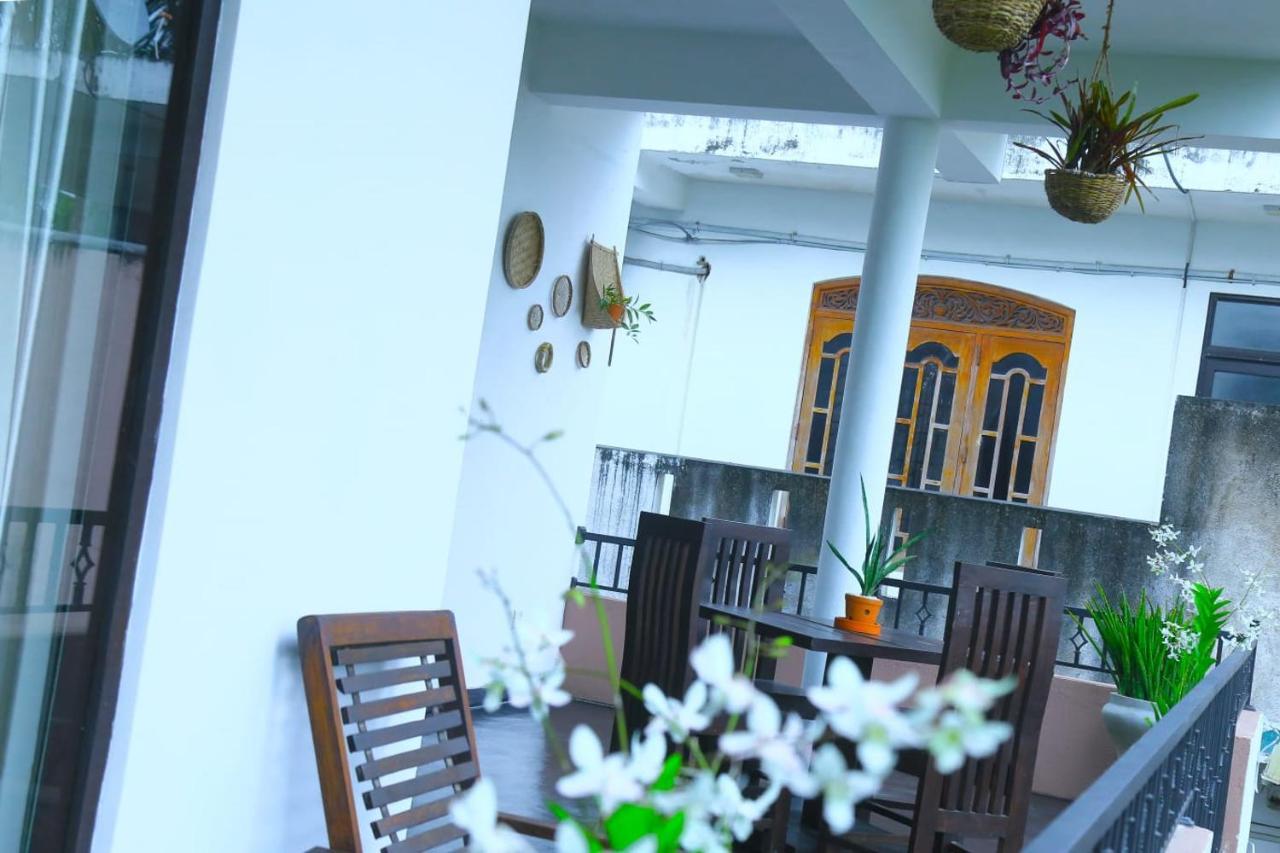 7Elements - Boutique Hotel & Restaurant Уелигама Екстериор снимка