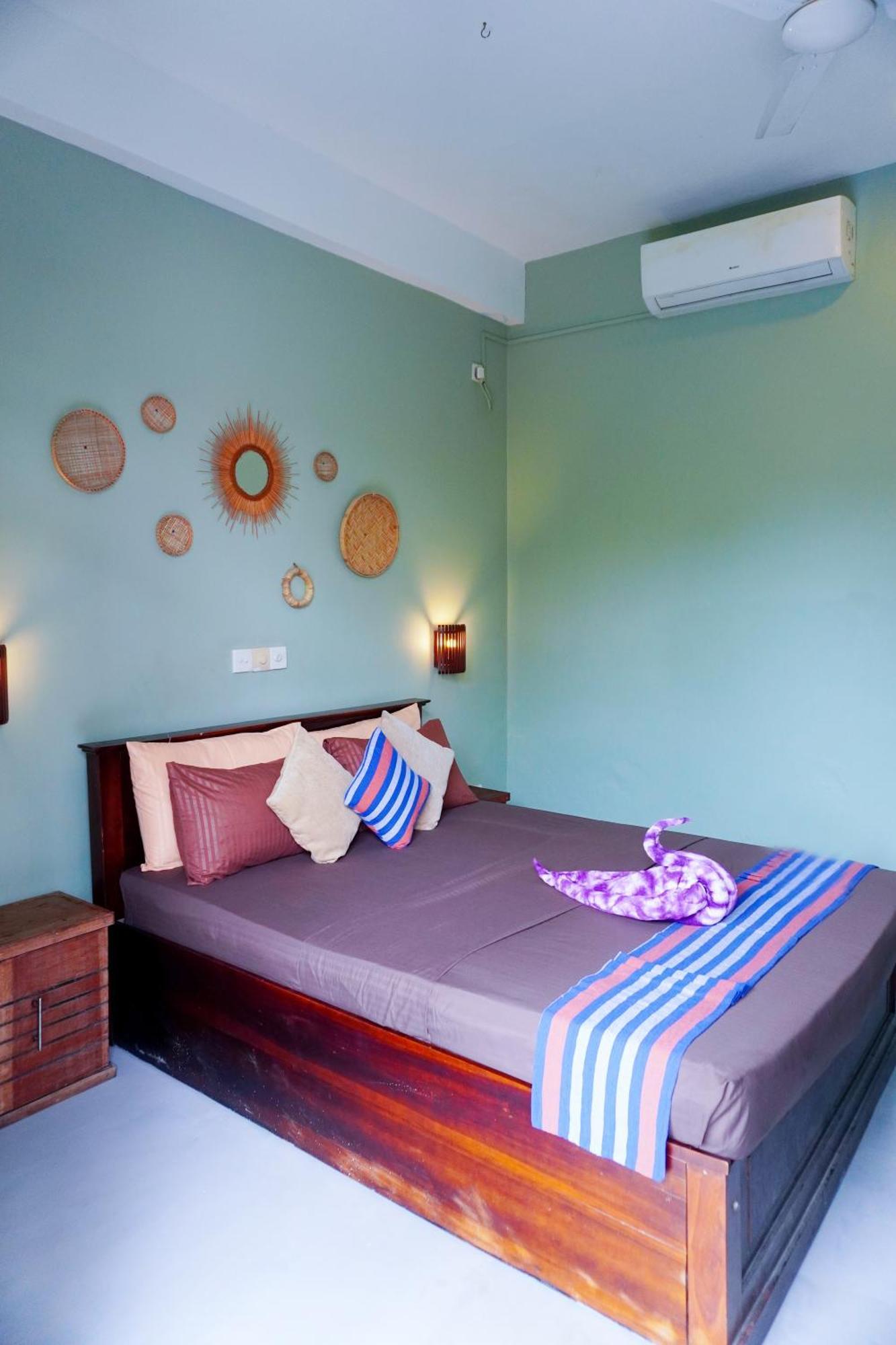 7Elements - Boutique Hotel & Restaurant Уелигама Стая снимка