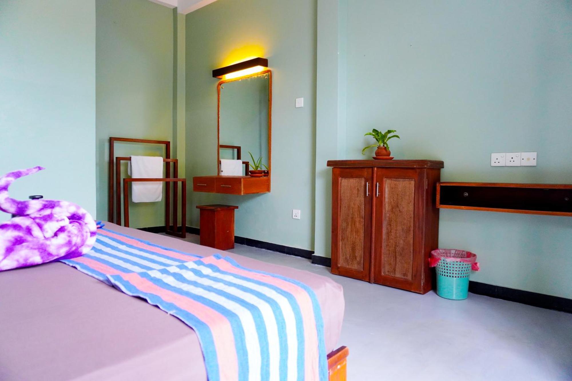 7Elements - Boutique Hotel & Restaurant Уелигама Екстериор снимка