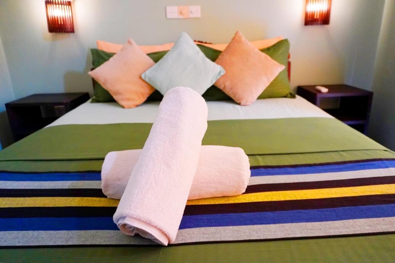 7Elements - Boutique Hotel & Restaurant Уелигама Екстериор снимка