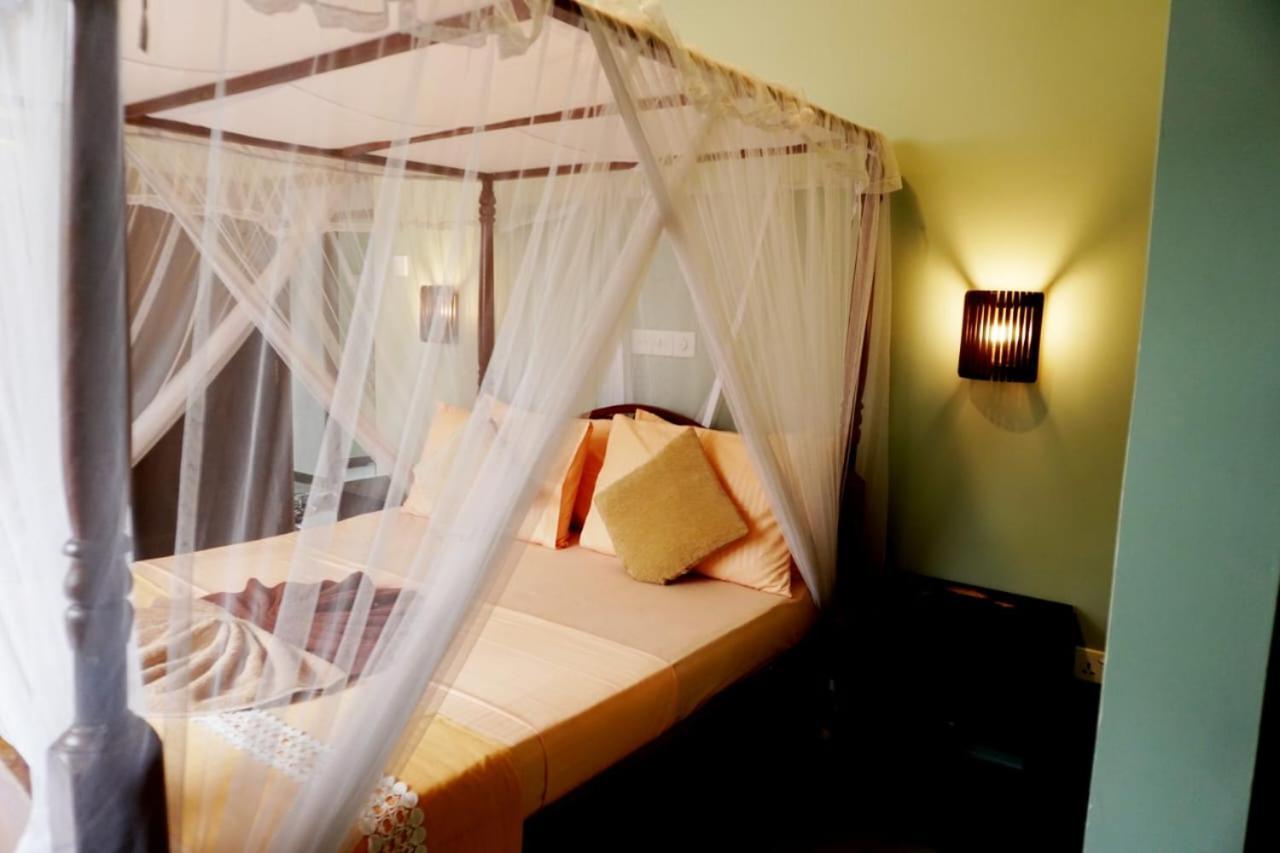 7Elements - Boutique Hotel & Restaurant Уелигама Стая снимка